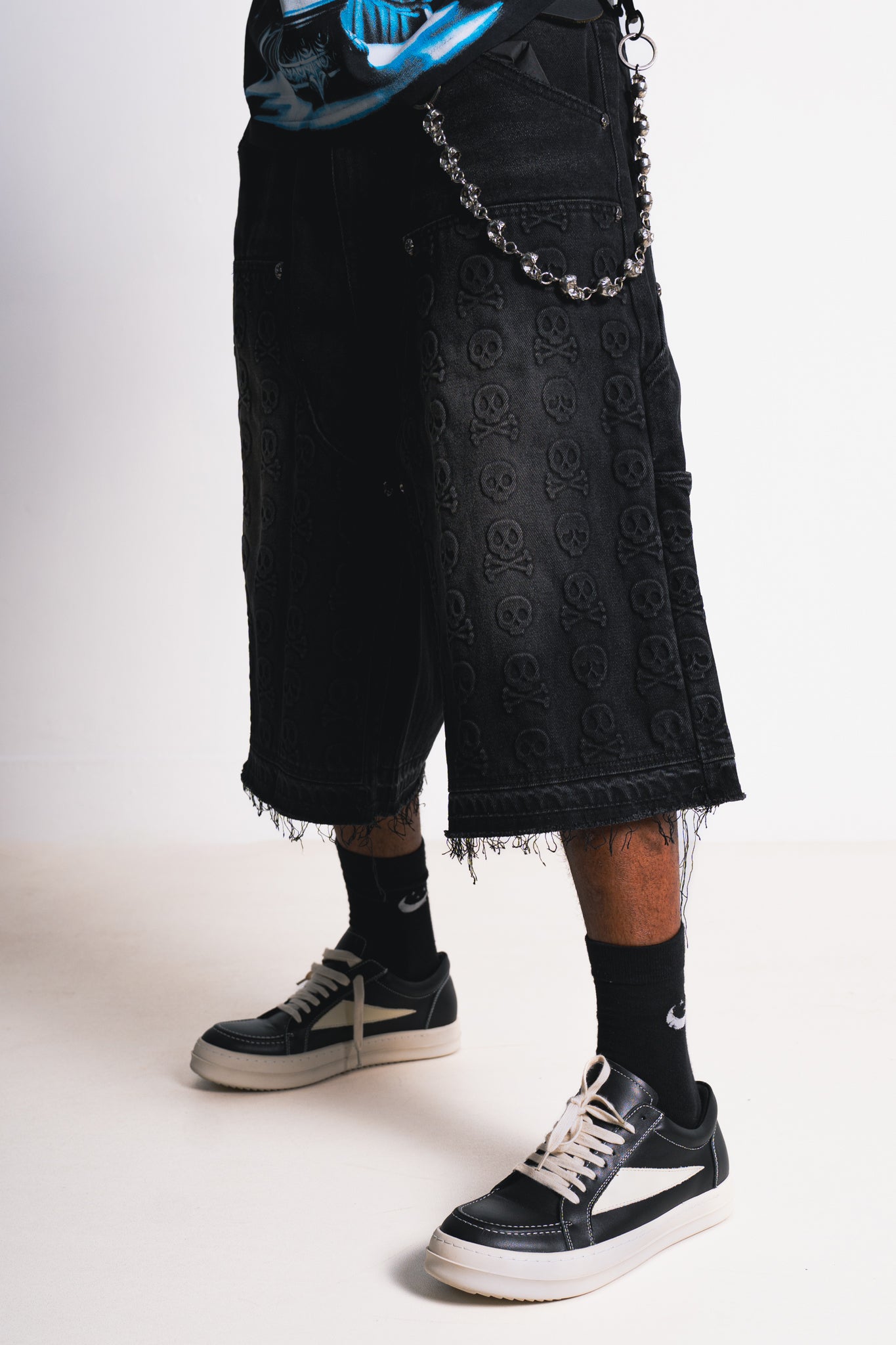 Skull Banger Baggy Denim Shorts (BLACK)