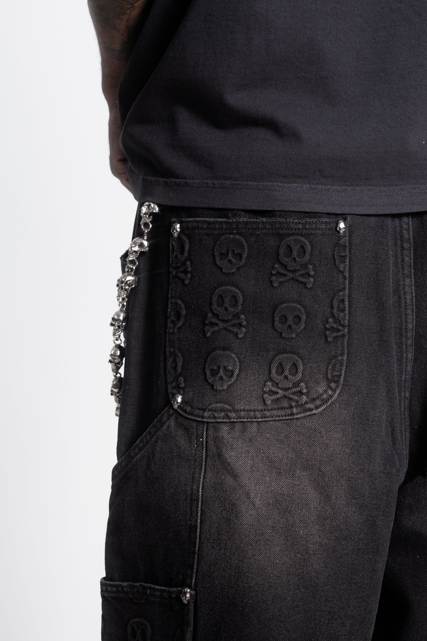 Skull Banger Baggy Denim Shorts (BLACK)