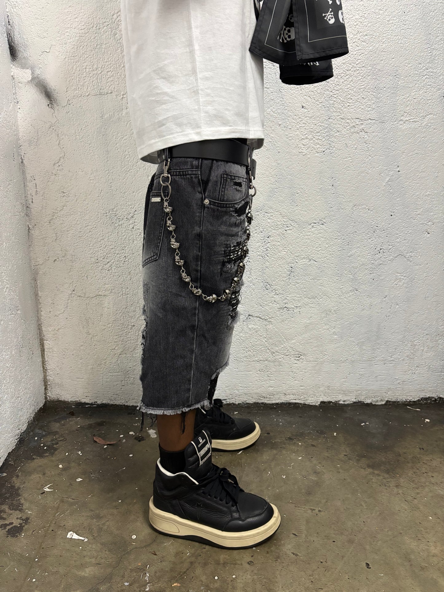 Skull Rip Denim Shorts (Black) "FREE BANDANA PER SHORTS"