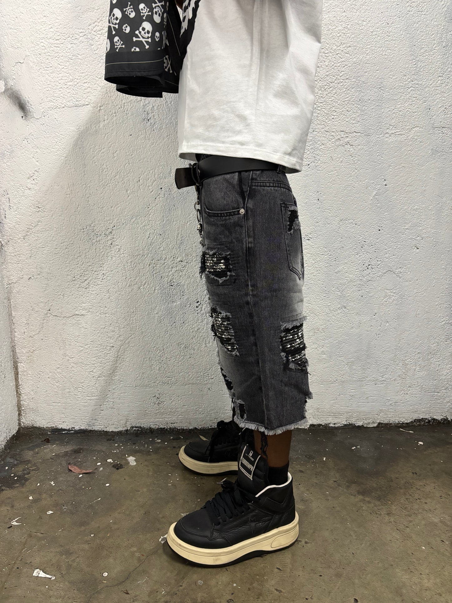 Skull Rip Denim Shorts (Black) "FREE BANDANA PER SHORTS"